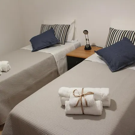 La Grotta Appartement *